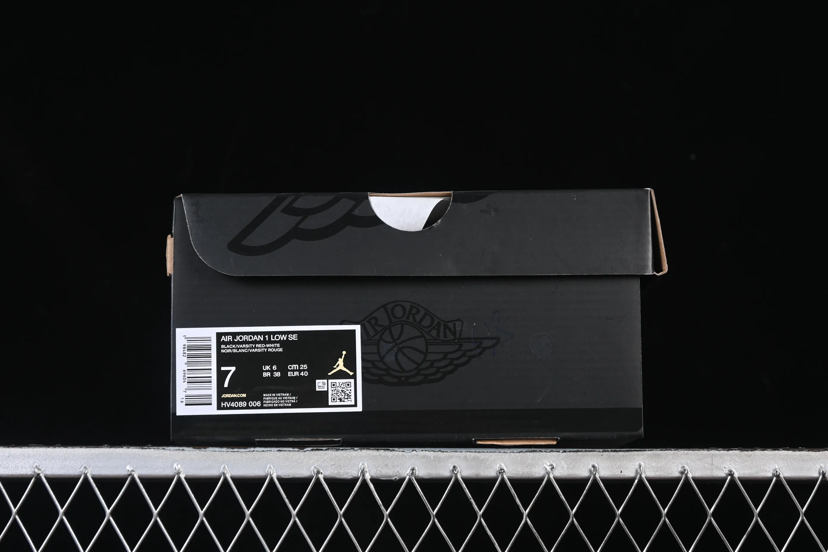 All categories Air Jordan Jordan series basketball shoes Air Jordan 1 Low G version pure original Air Jordan 1 Low AJ1 Joe 1 patent leather black and red low-top cultural casual sneakers HV4089-006
